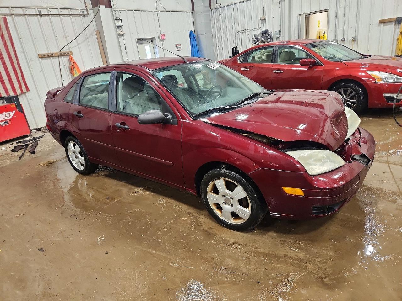2007 FORD FOCUS ZX4 photo 4