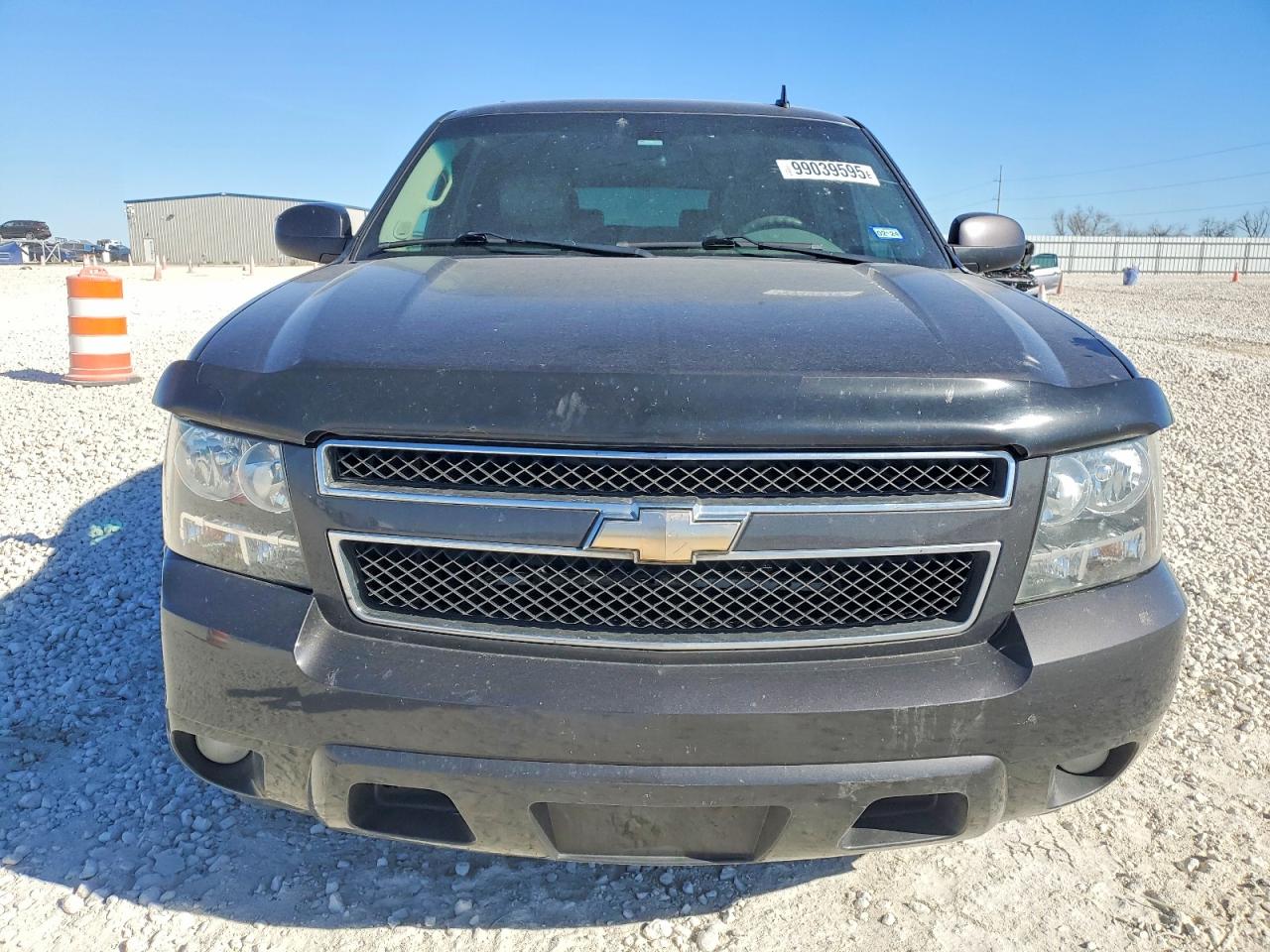2010 CHEVROLET SUBURBAN C1500 LT photo 5