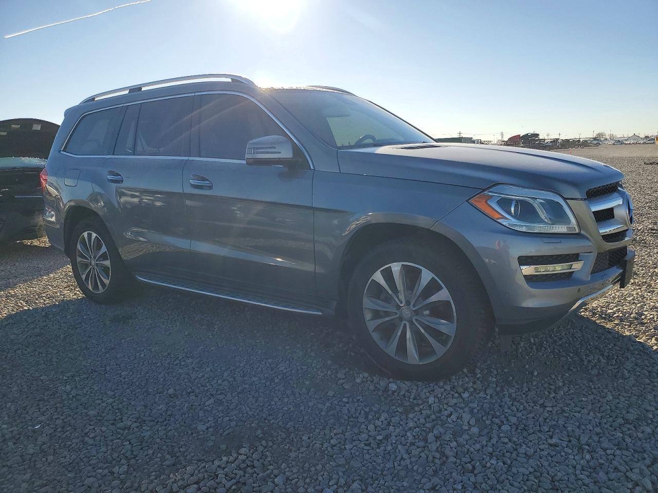 2016 MERCEDES-BENZ GL 450 4MATIC photo 4