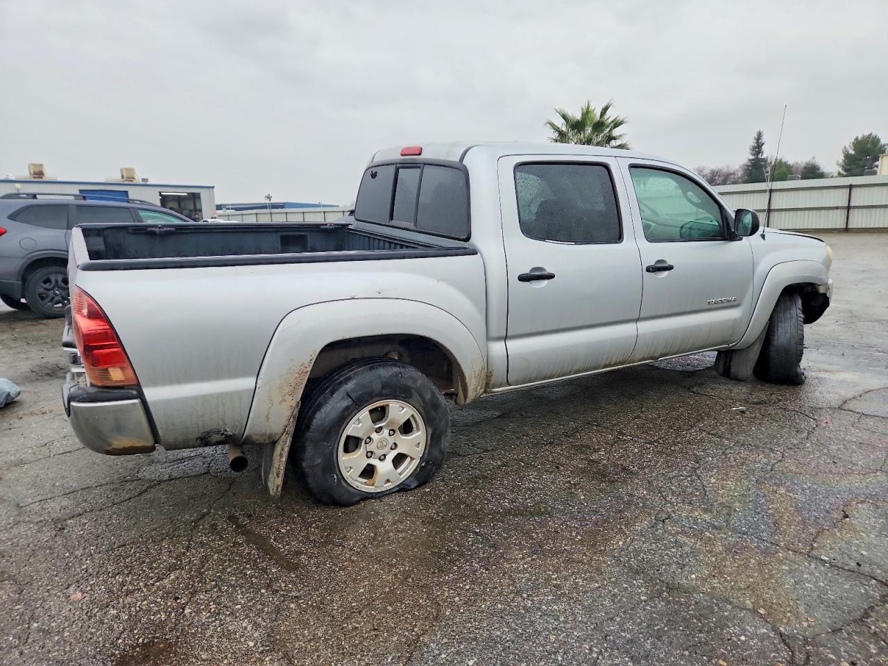 2005 TOYOTA TACOMA DOUBLE CAB PRERUNNER photo 3