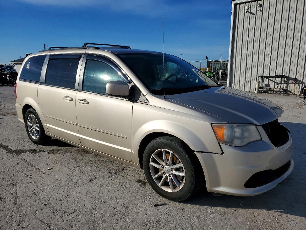 2013 DODGE GRAND CARAVAN SXT photo 4