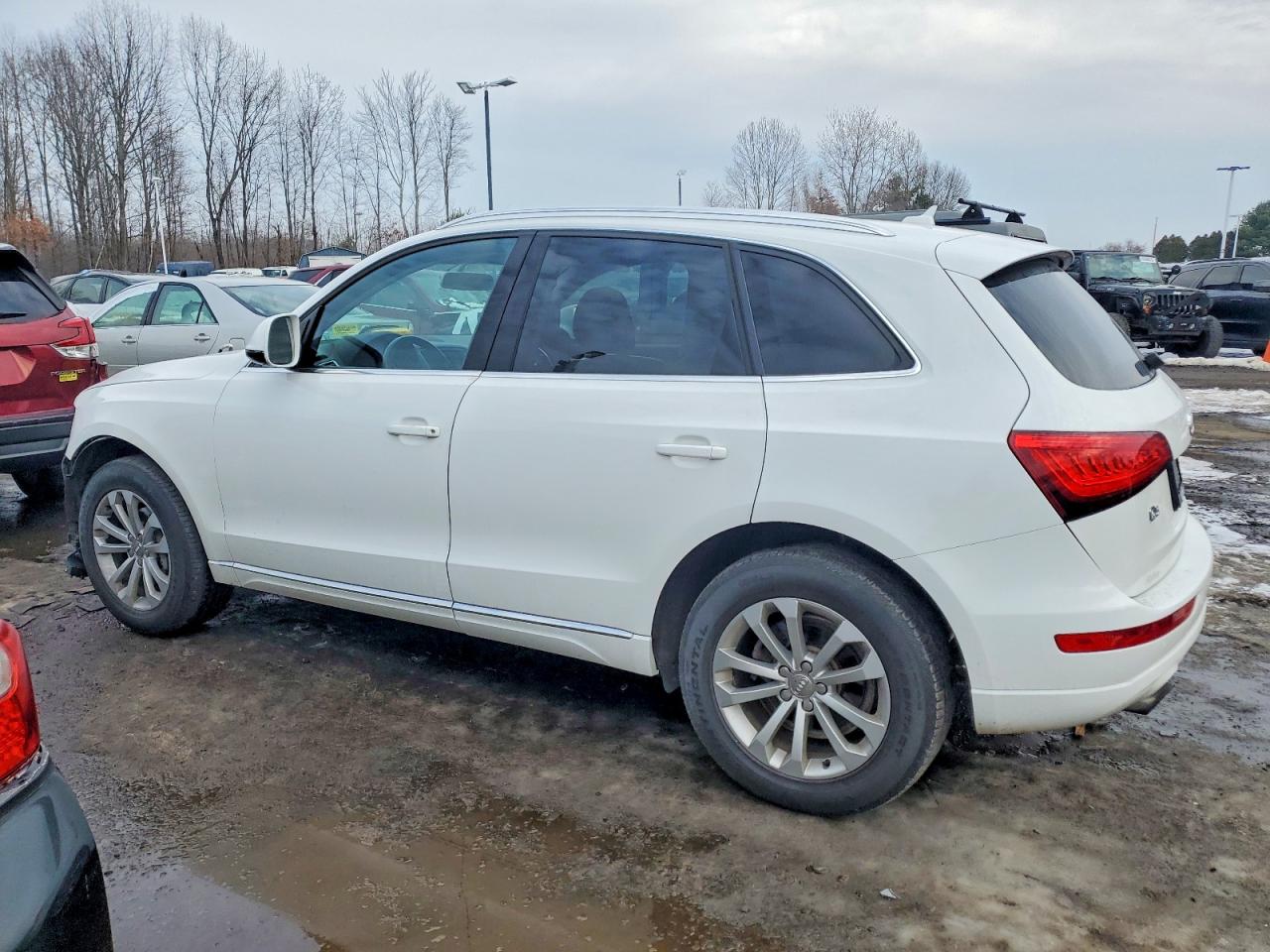 2013 AUDI Q5 PREMIUM photo 2