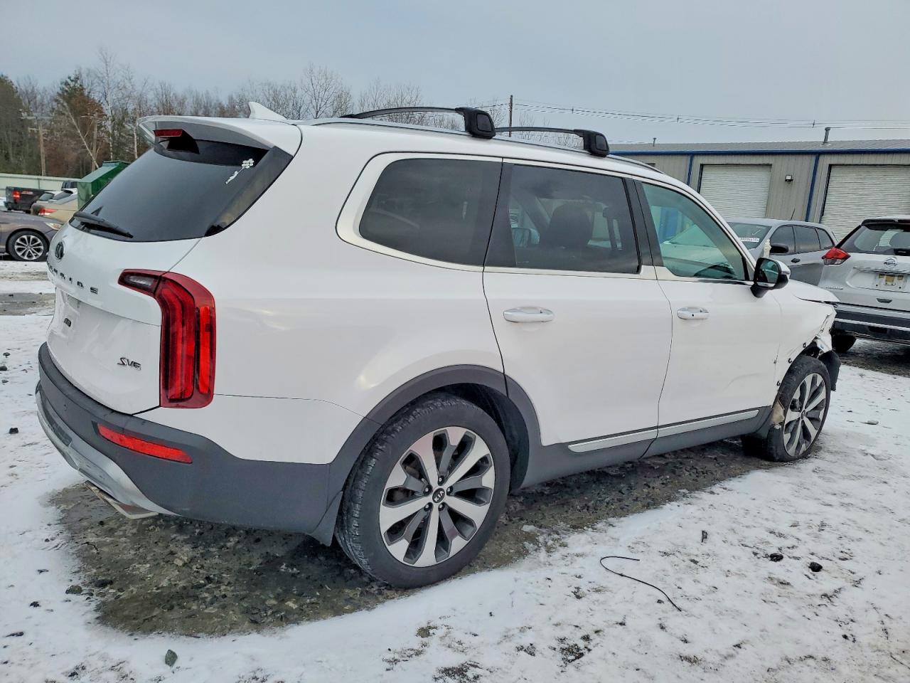 2021 KIA TELLURIDE S photo 3