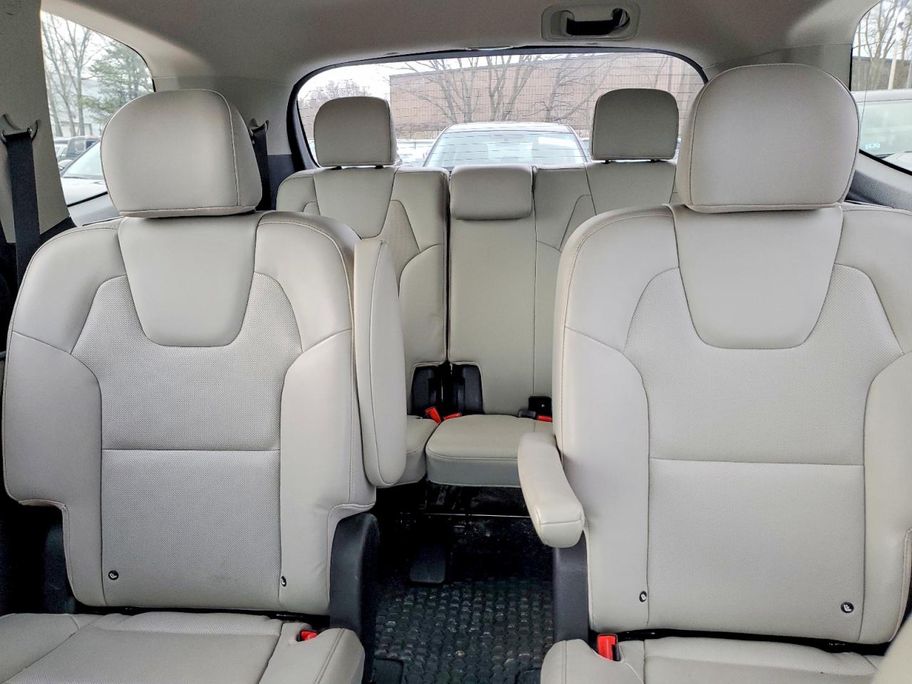 2021 KIA TELLURIDE S photo 10