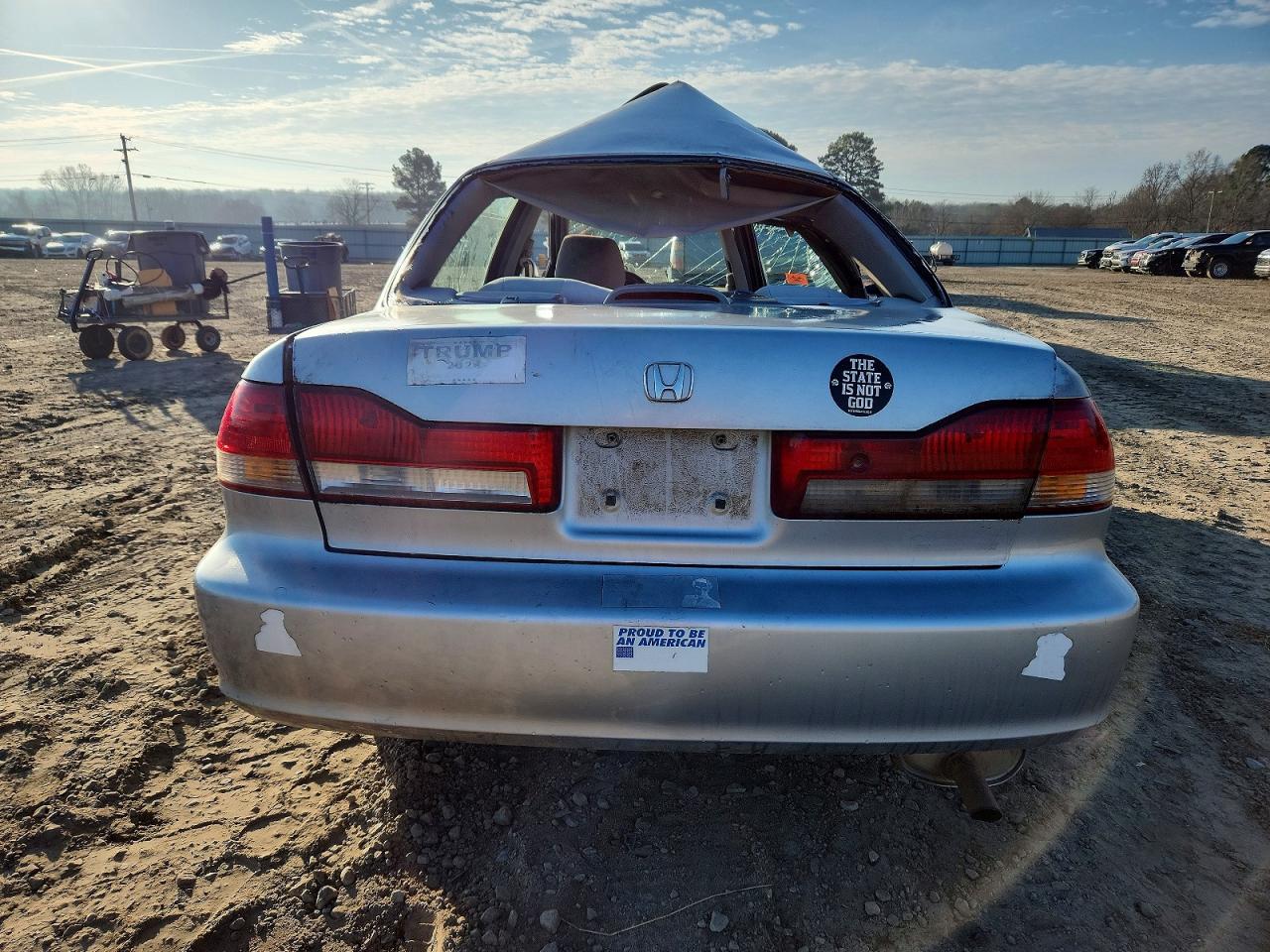 2002 HONDA ACCORD SE photo 6