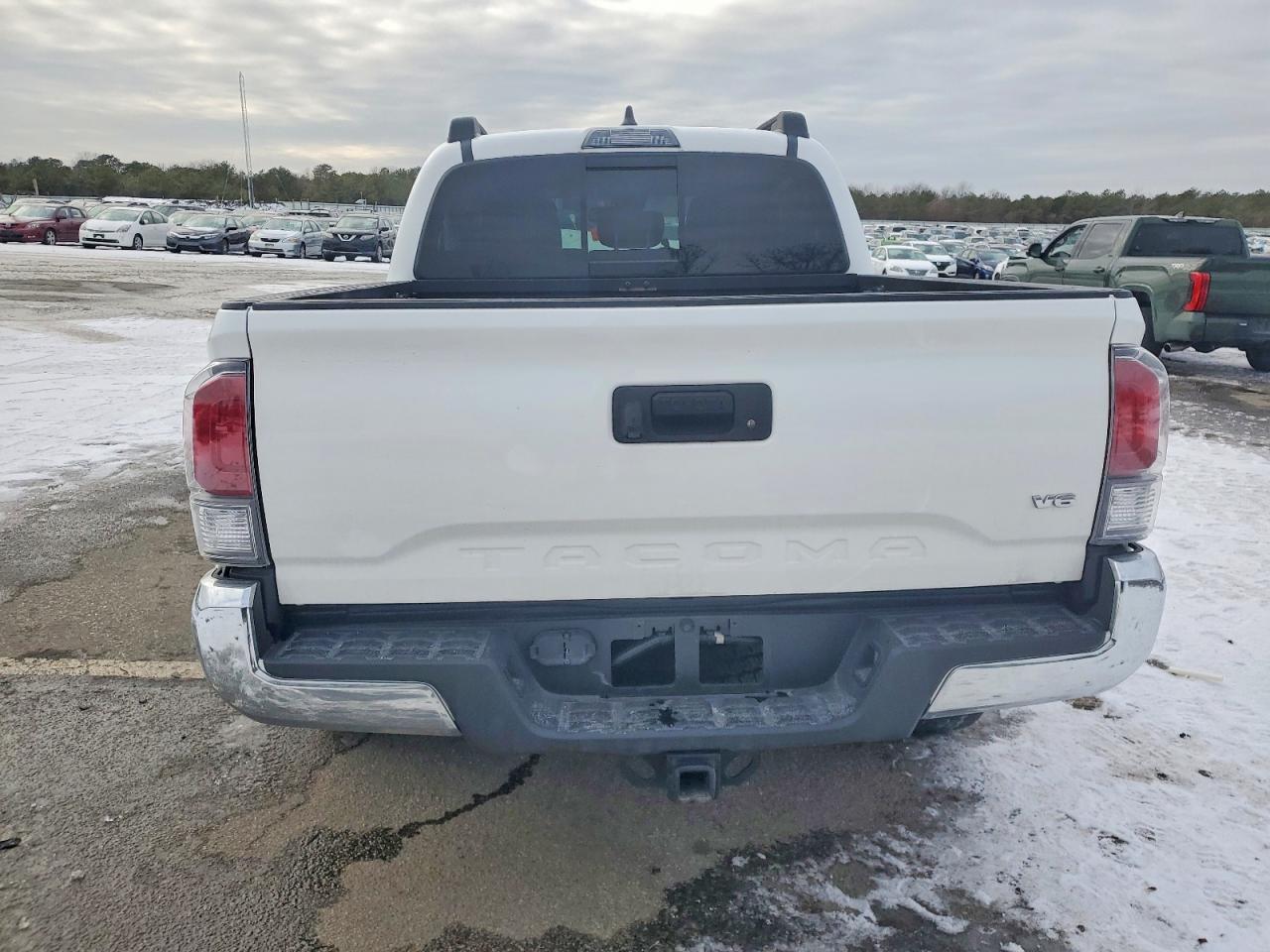 2022 TOYOTA TACOMA DOUBLE CAB photo 6