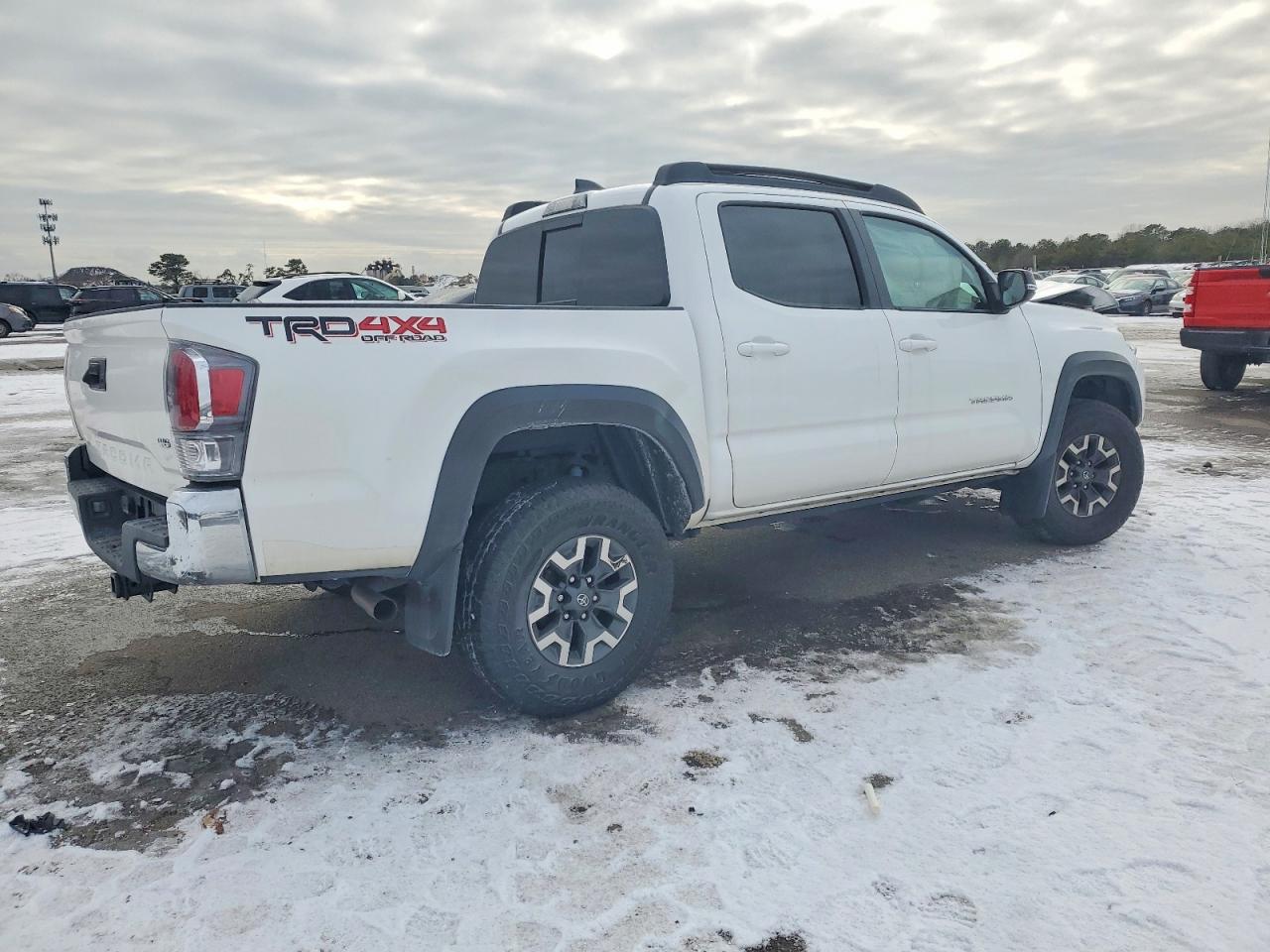 2022 TOYOTA TACOMA DOUBLE CAB photo 3