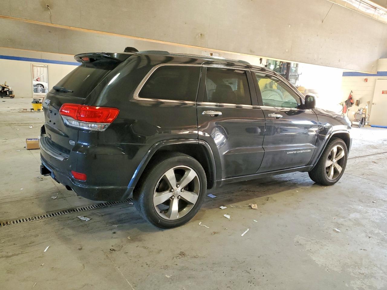 2014 JEEP GRAND CHEROKEE OVERLAND photo 3