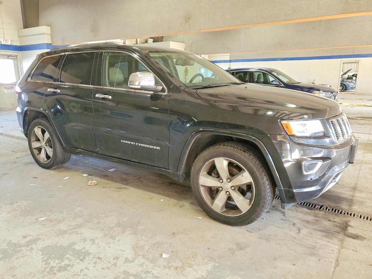2014 JEEP GRAND CHEROKEE OVERLAND photo 4