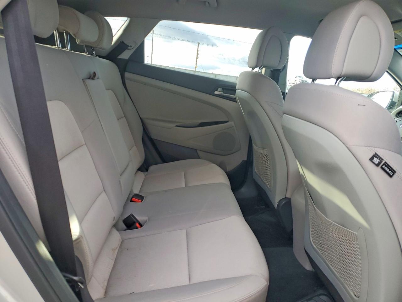 2018 HYUNDAI TUCSON SEL photo 11