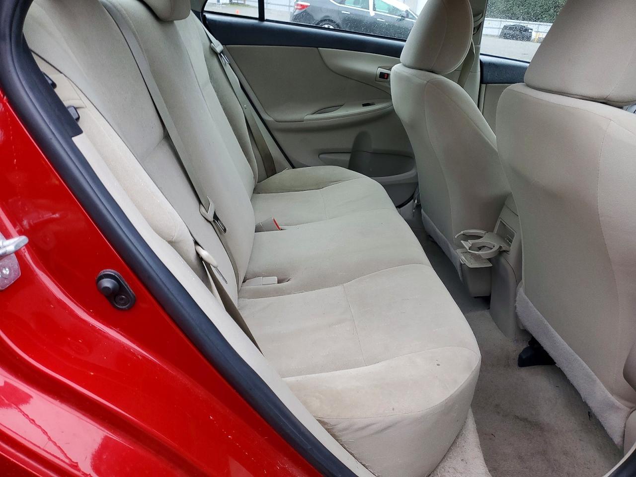2013 TOYOTA COROLLA BASE photo 10