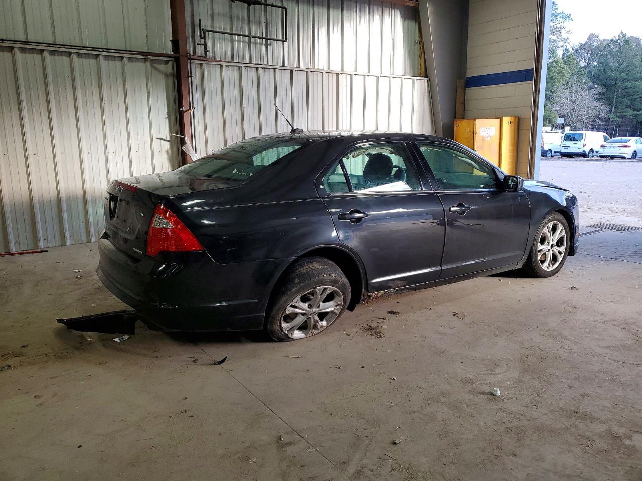 2012 FORD FUSION SE photo 3