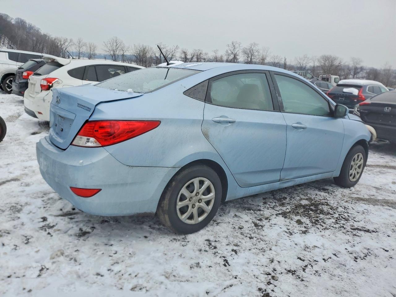 2012 HYUNDAI ACCENT GLS photo 3