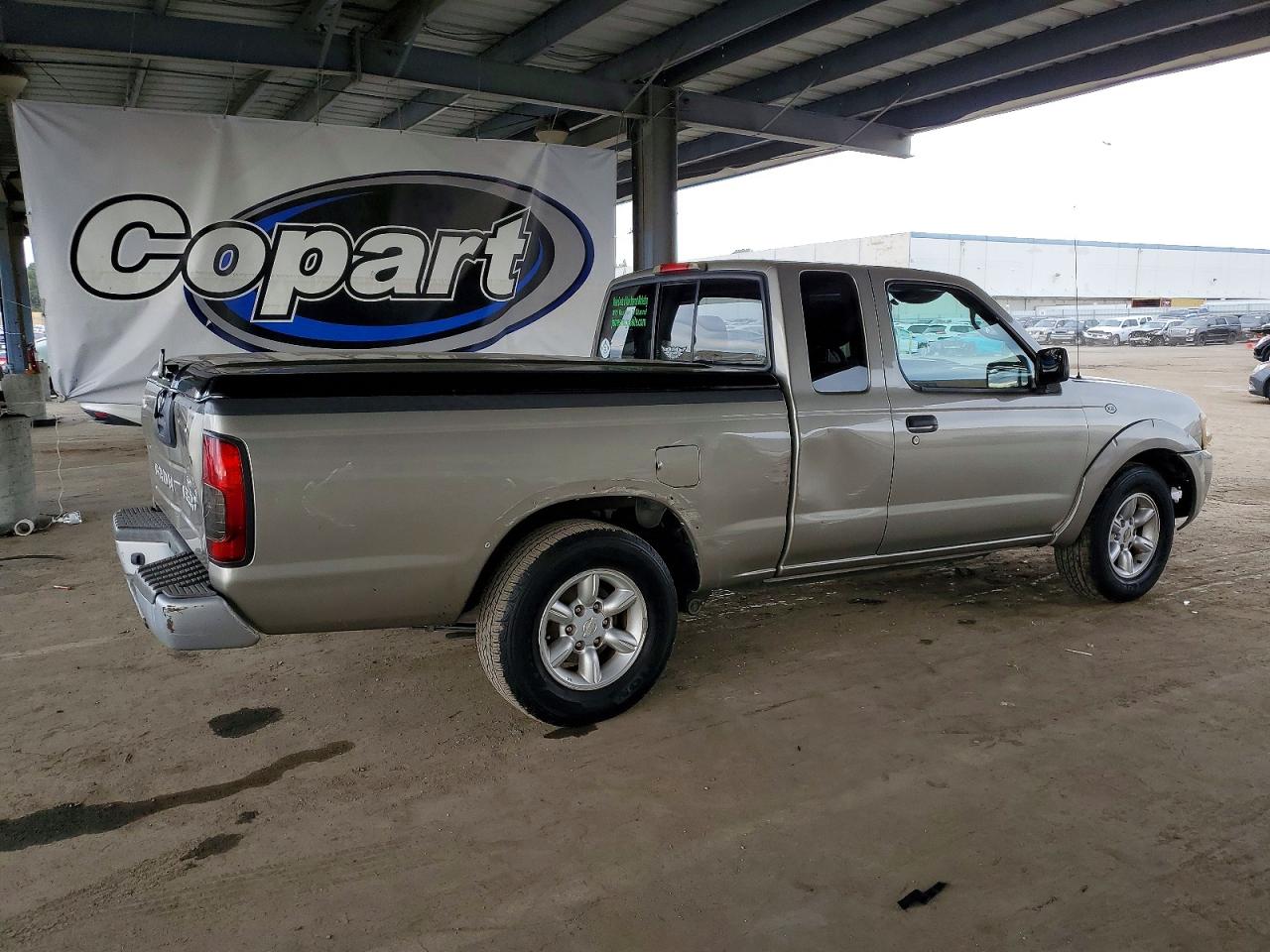 2003 NISSAN FRONTIER KING CAB XE photo 3