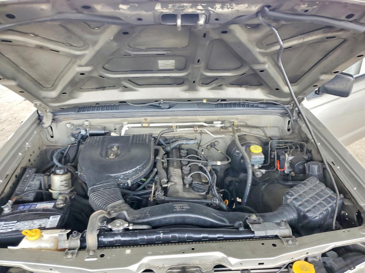 2003 NISSAN FRONTIER KING CAB XE photo 11