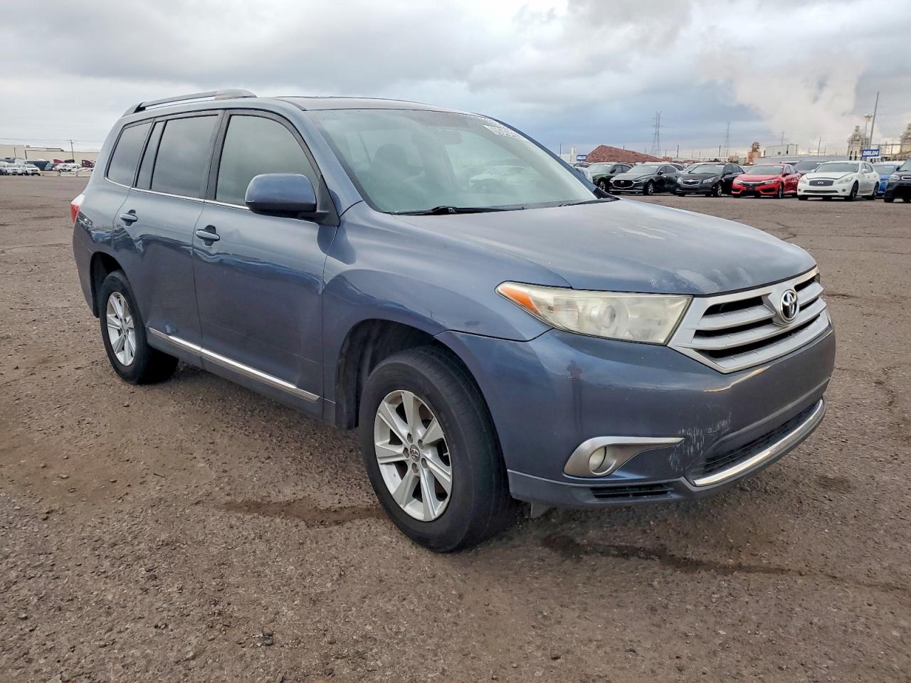 2011 TOYOTA HIGHLANDER BASE photo 7