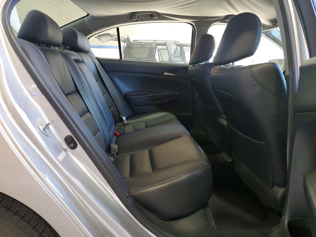 2011 HONDA ACCORD SE photo 19