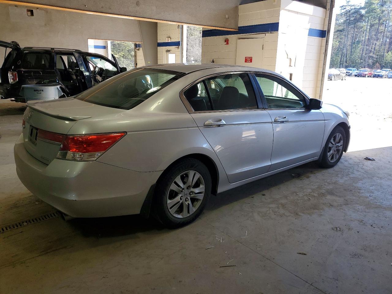 2011 HONDA ACCORD SE photo 5