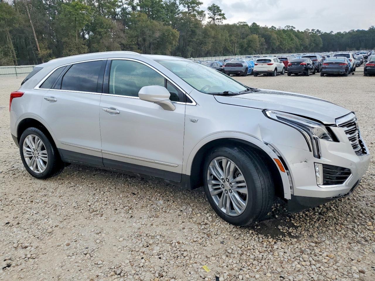 2018 CADILLAC XT5 PREMIUM LUXURY photo 4