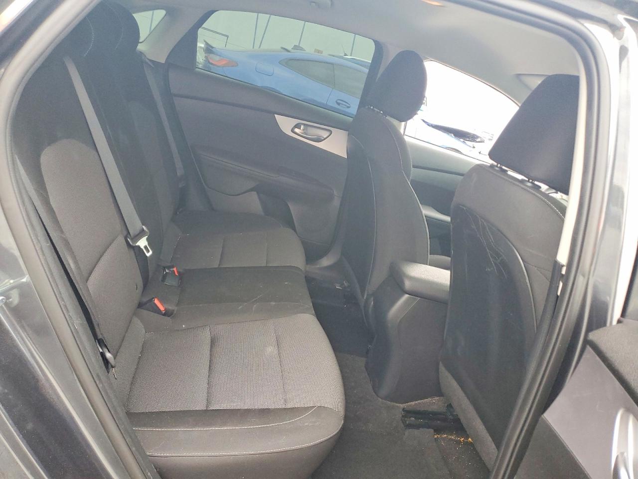 2023 KIA FORTE LXS photo 10