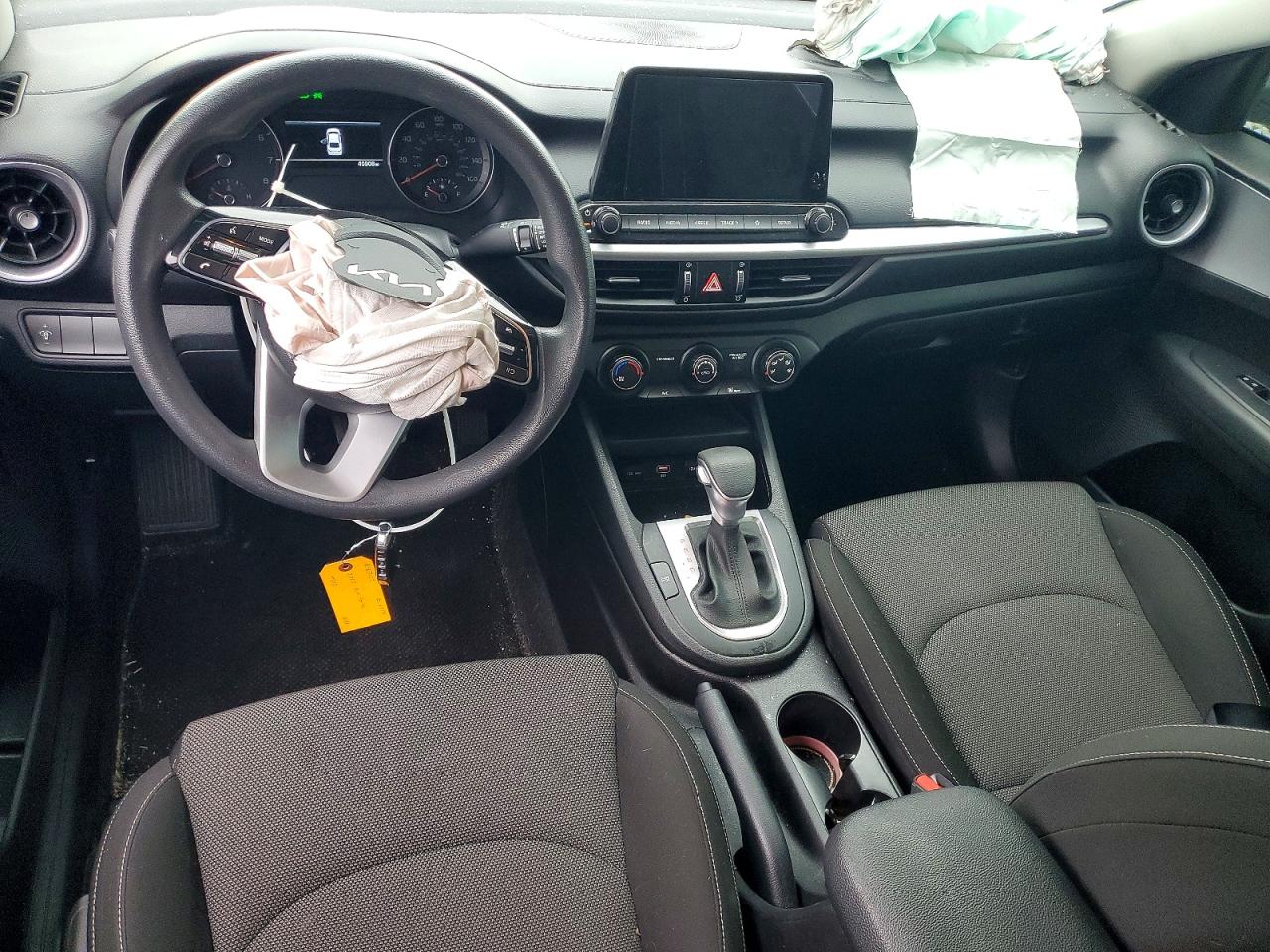 2023 KIA FORTE LXS photo 8