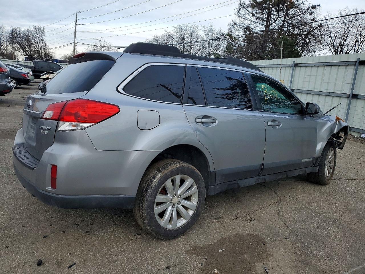 2011 SUBARU OUTBACK 2.5I PREMIUM photo 5