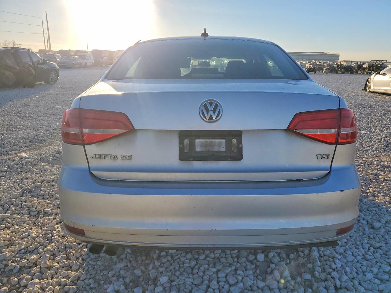 2015 VOLKSWAGEN JETTA SE photo 6