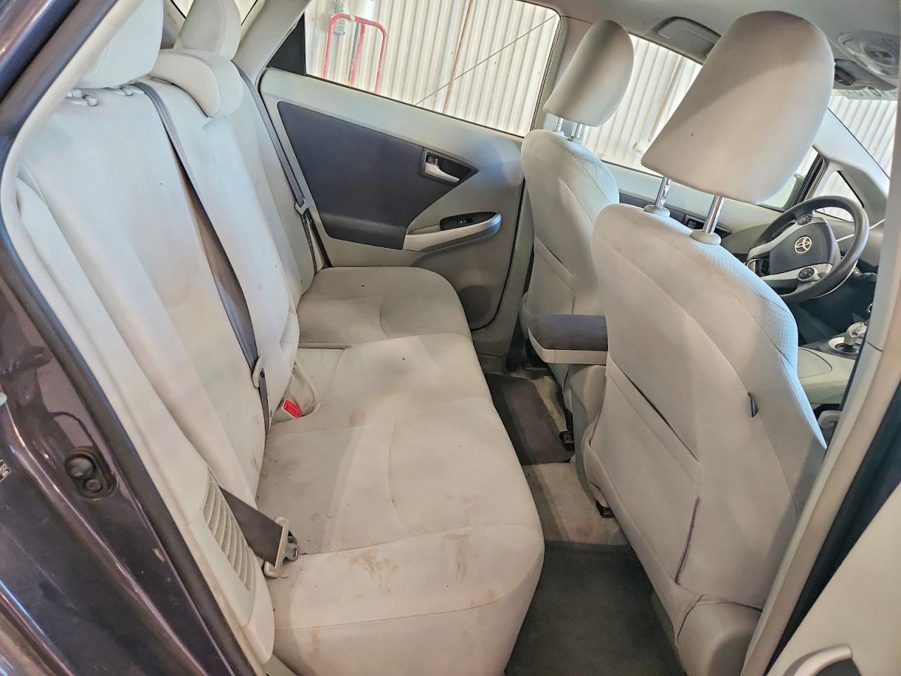 2010 TOYOTA PRIUS photo 10