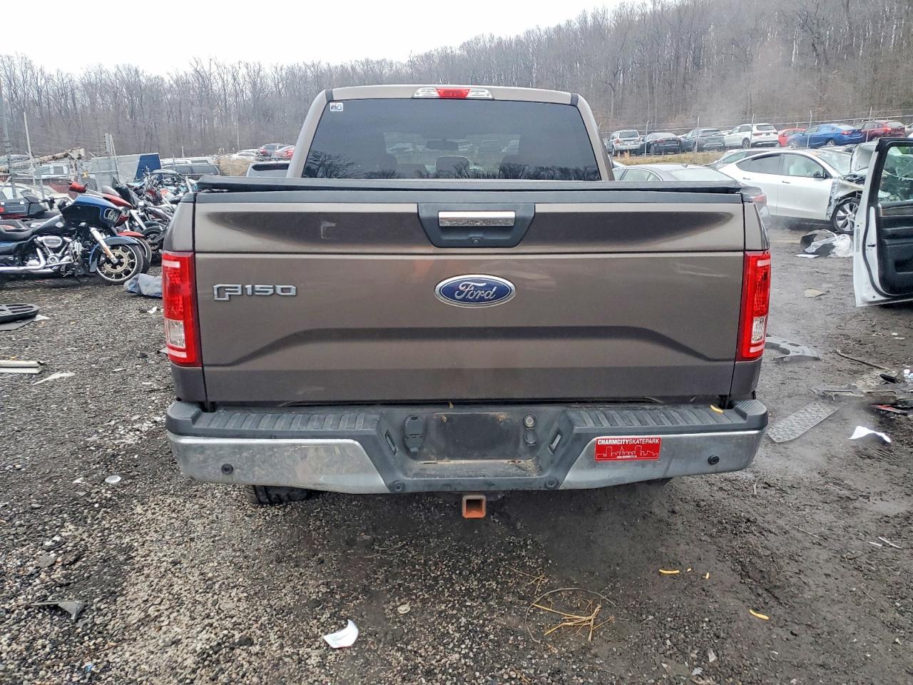 2015 FORD F150 SUPERCREW photo 11