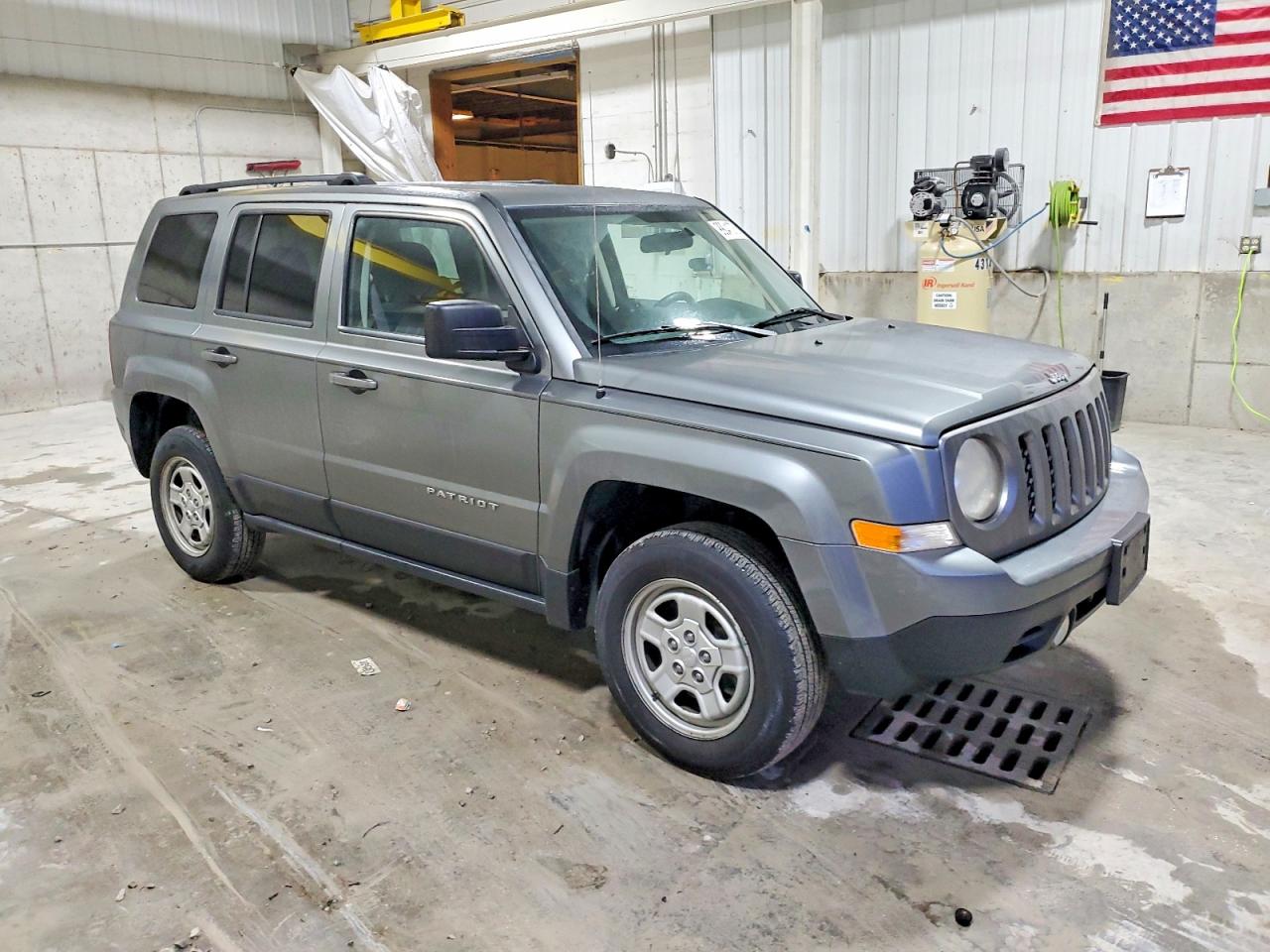 2012 JEEP PATRIOT SPORT photo 7