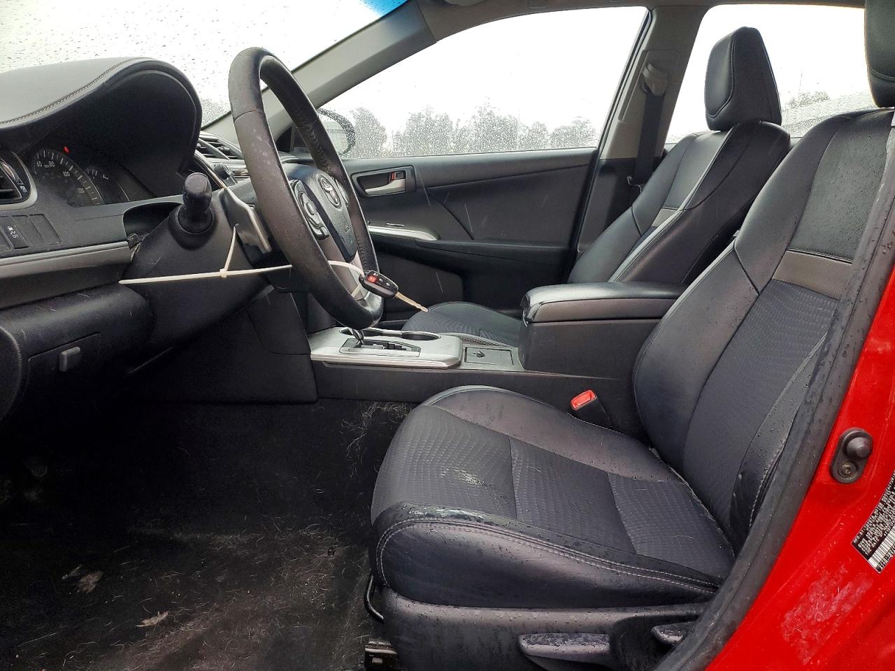 2013 TOYOTA CAMRY L photo 7