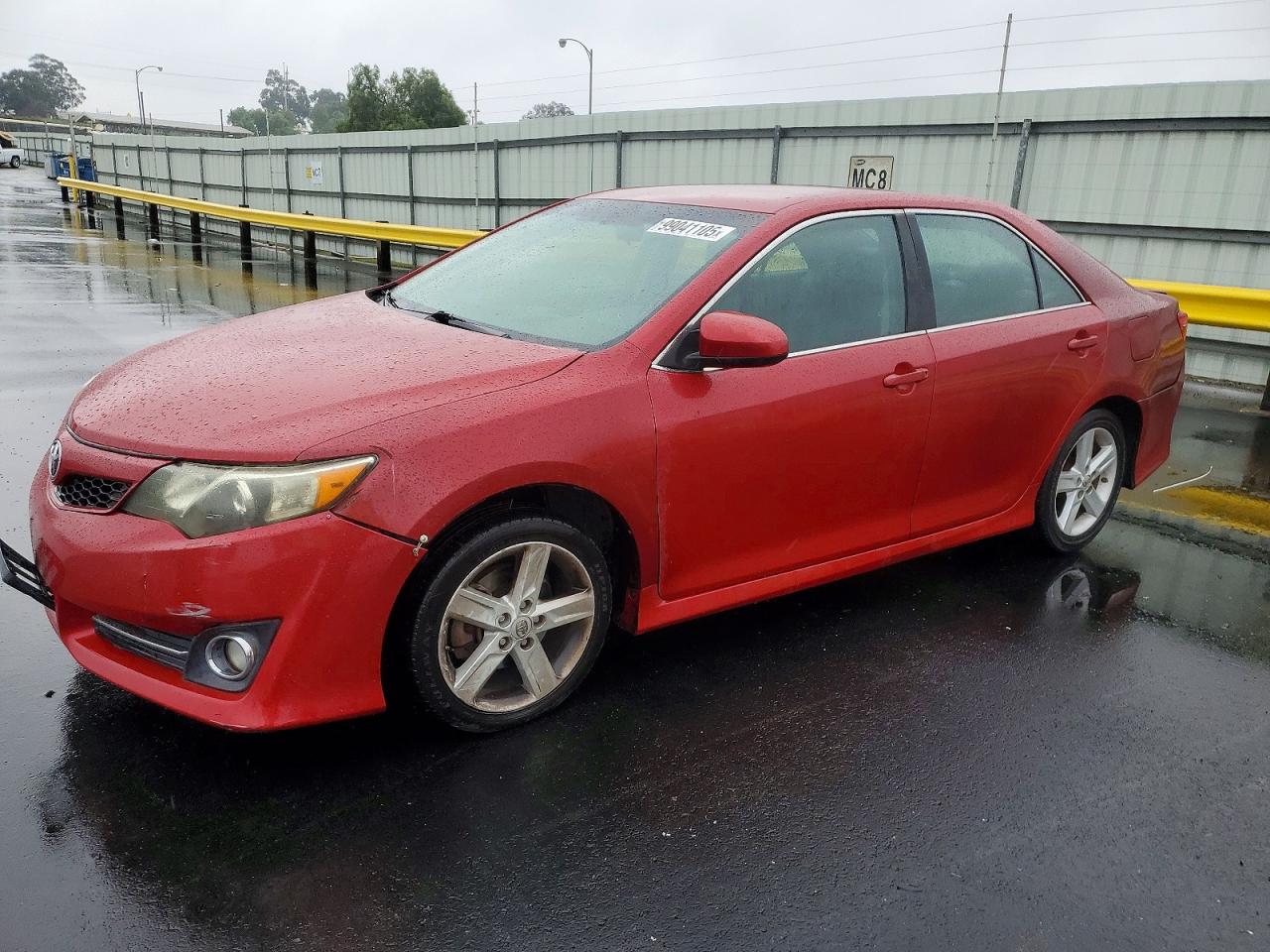 2013 TOYOTA CAMRY