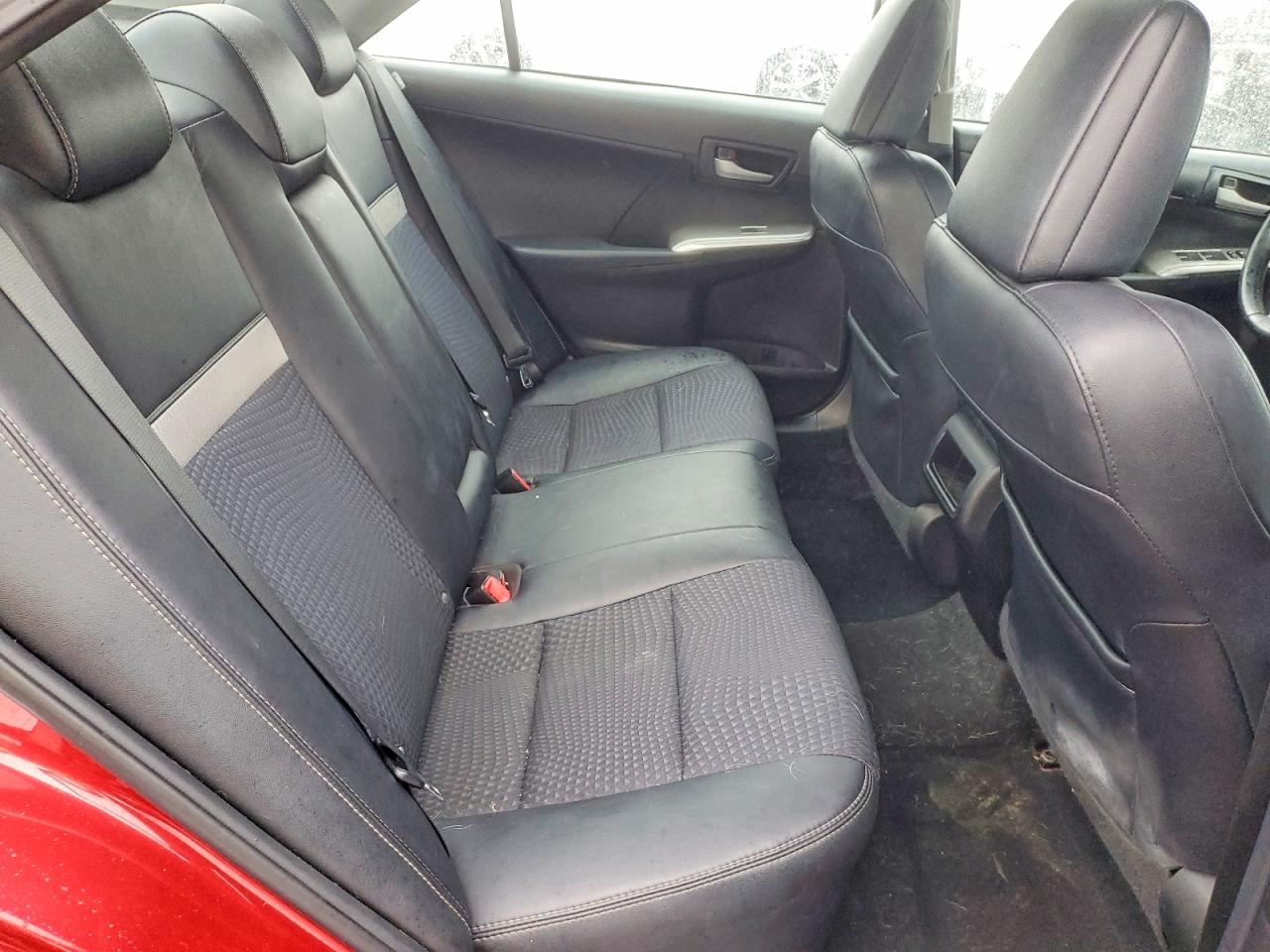 2013 TOYOTA CAMRY L photo 10