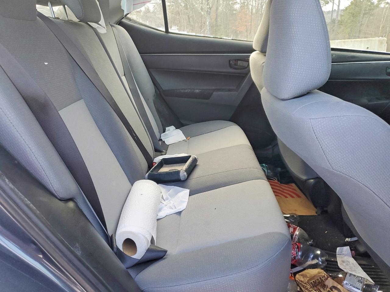 2016 TOYOTA COROLLA L photo 19