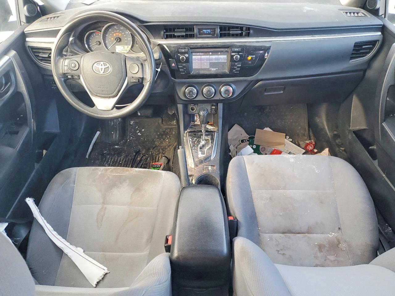 2016 TOYOTA COROLLA L photo 15