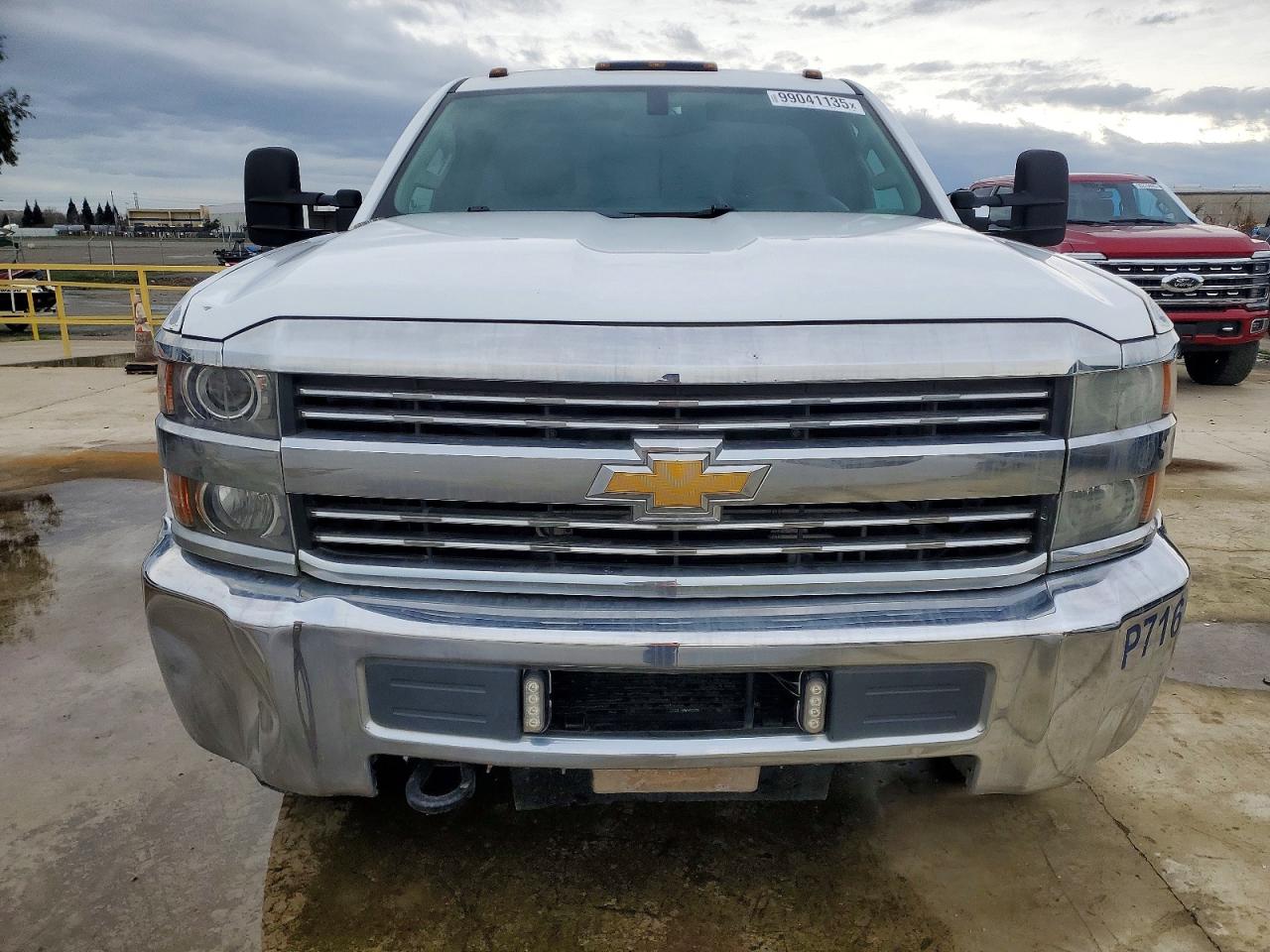 2015 CHEVROLET SILVERADO TRUCK CAB AND CHASSIS photo 5