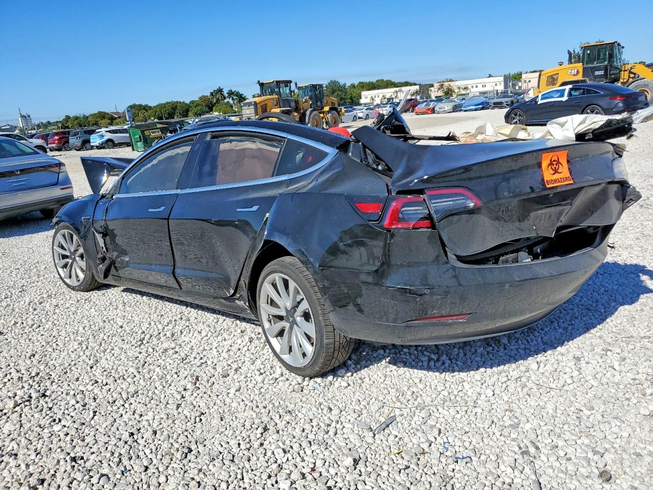 2018 TESLA MODEL 3 photo 2