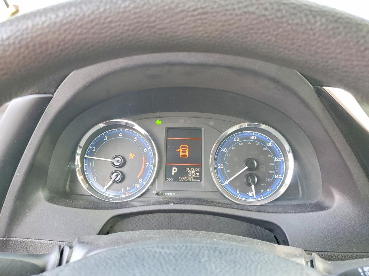 2018 TOYOTA COROLLA L photo 17