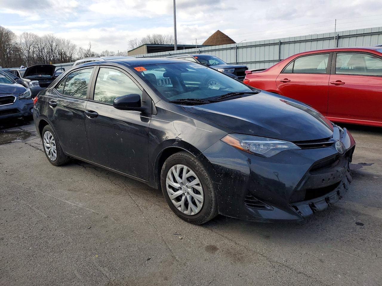 2018 TOYOTA COROLLA L photo 7