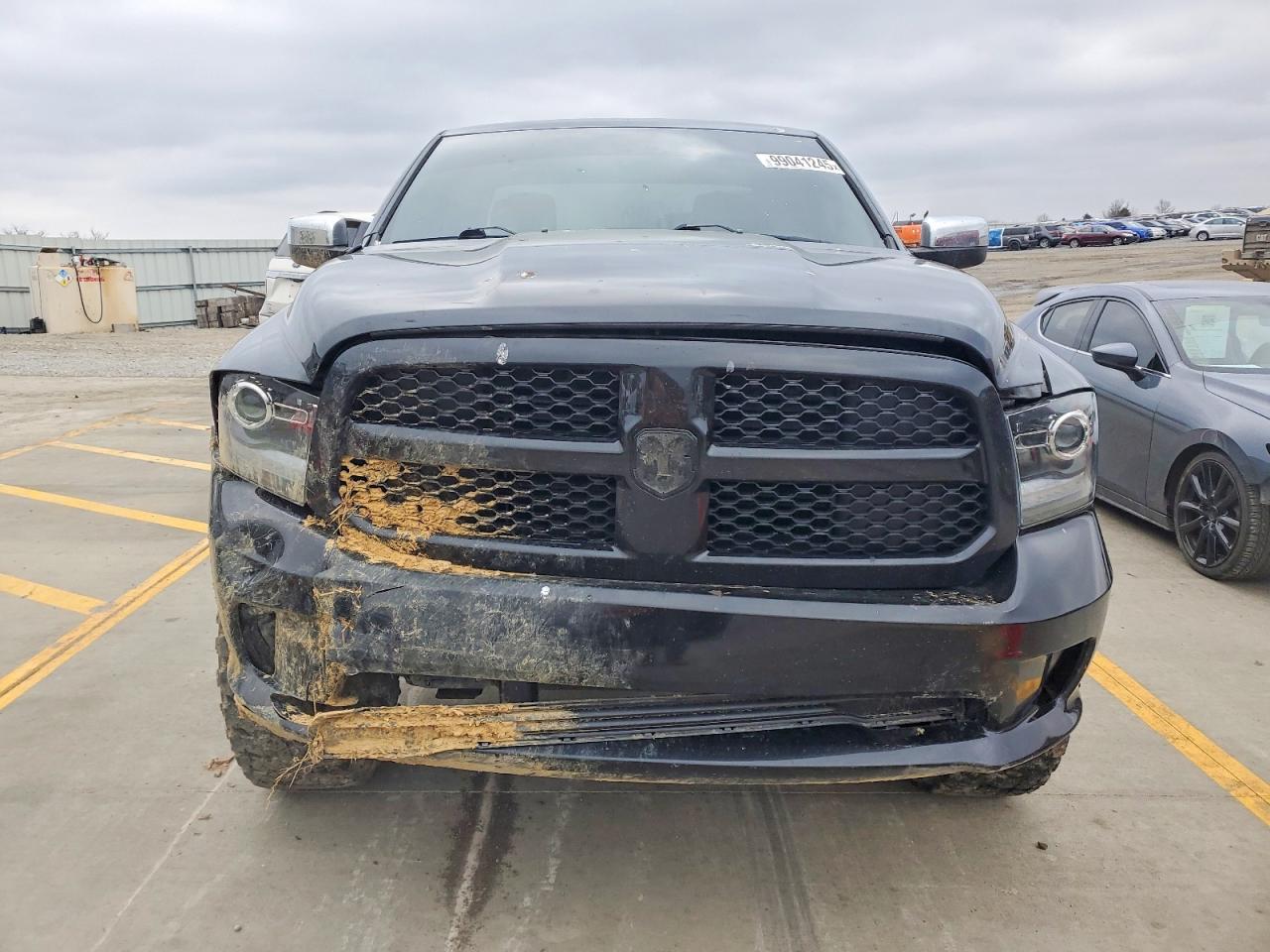 2016 RAM 1500 ST photo 5