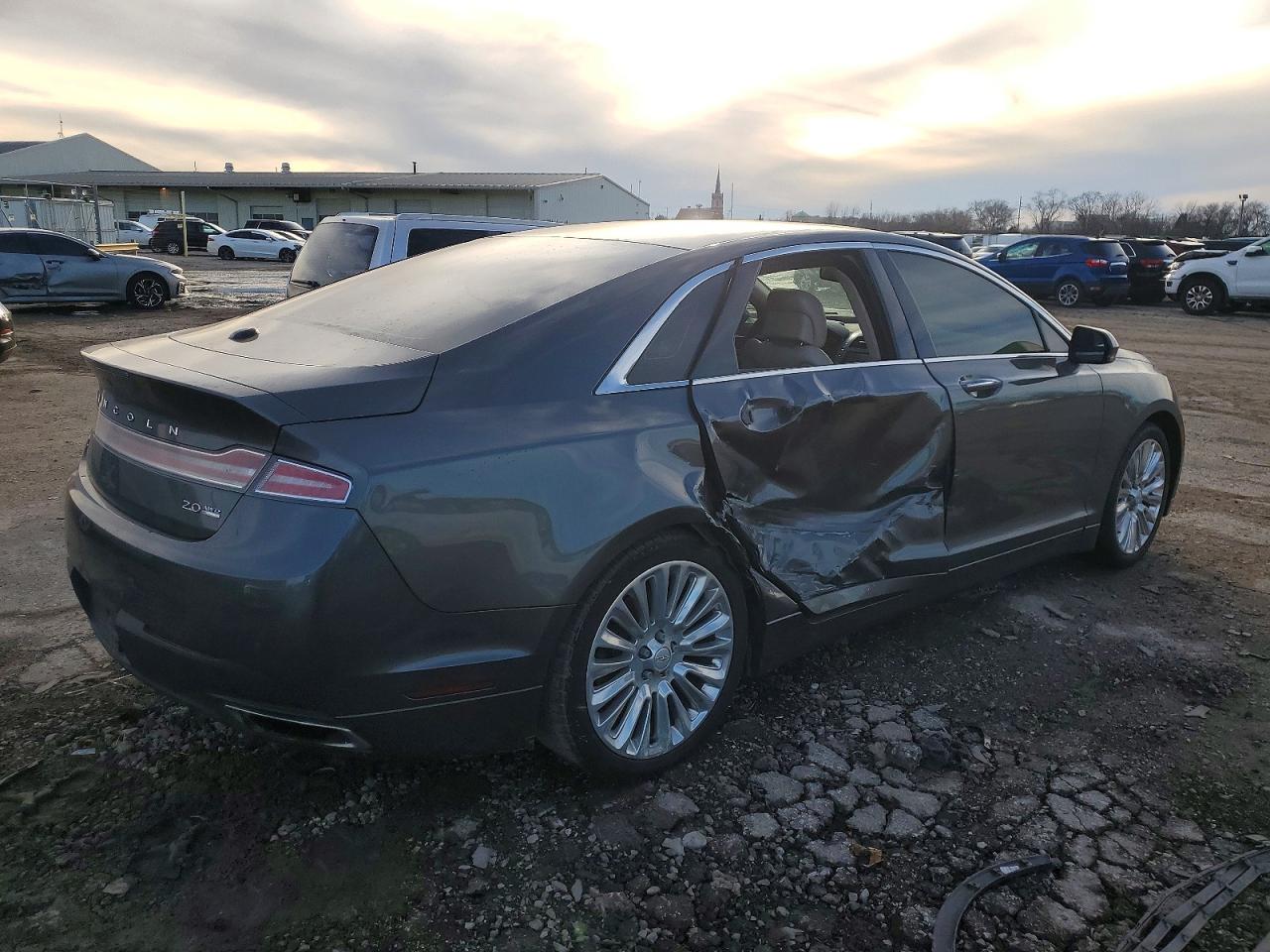 2016 LINCOLN MKZ photo 5