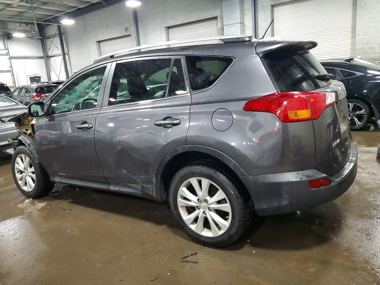 2013 TOYOTA RAV4 LIMITED photo 2