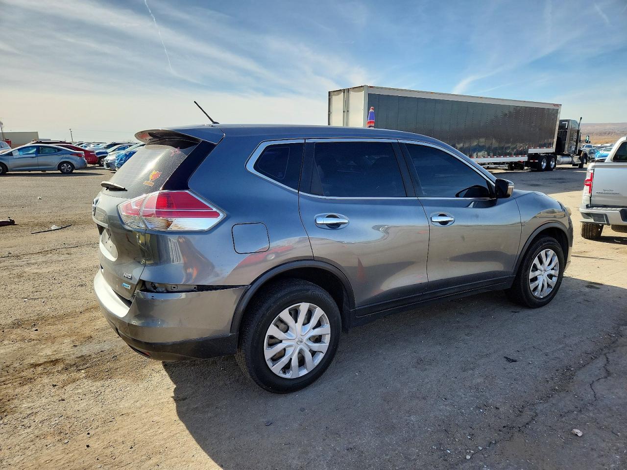 2014 NISSAN ROGUE S photo 3