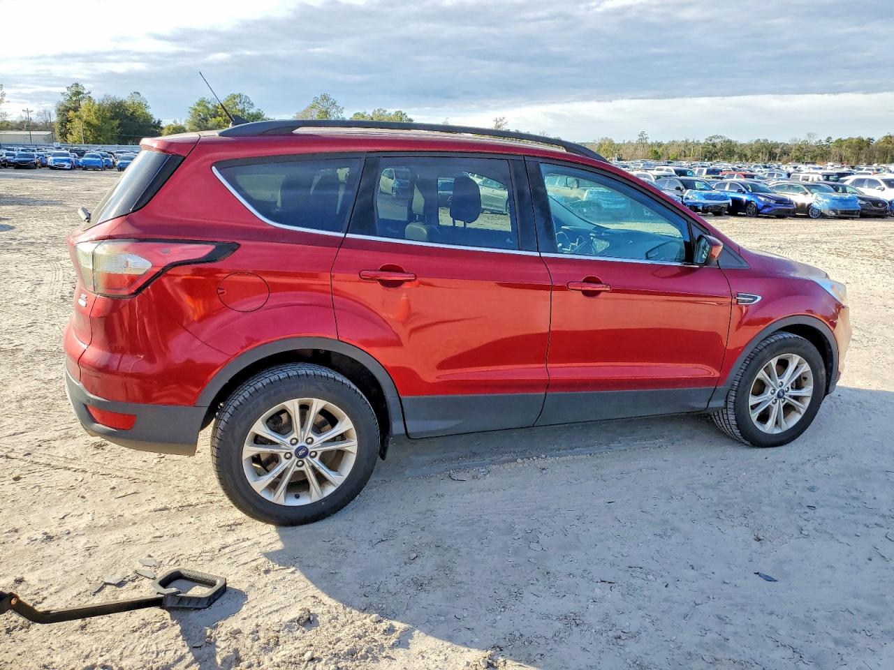 2018 FORD ESCAPE SEL photo 3