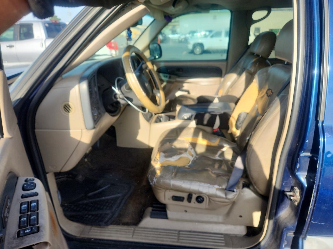 2002 CHEVROLET AVALANCHE C1500 photo 7