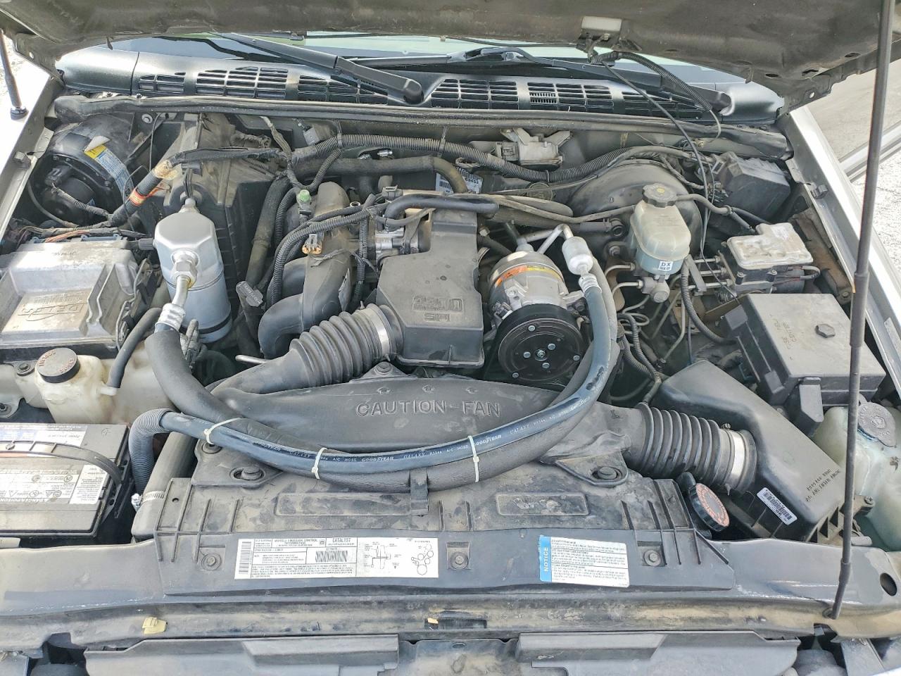 2001 CHEVROLET S TRUCK S10 photo 31