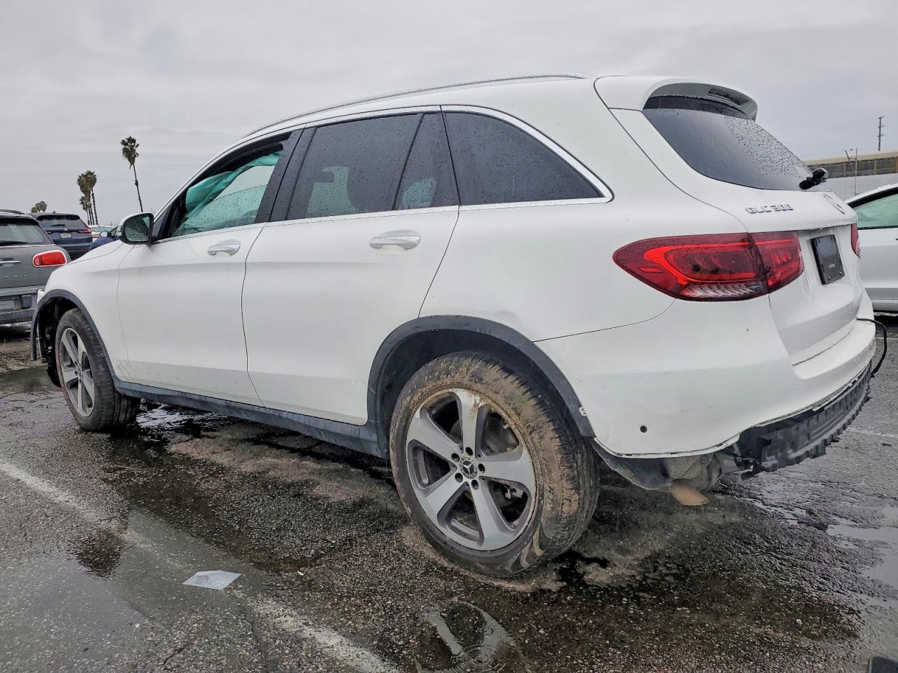 2022 MERCEDES-BENZ GLC 300 photo 2