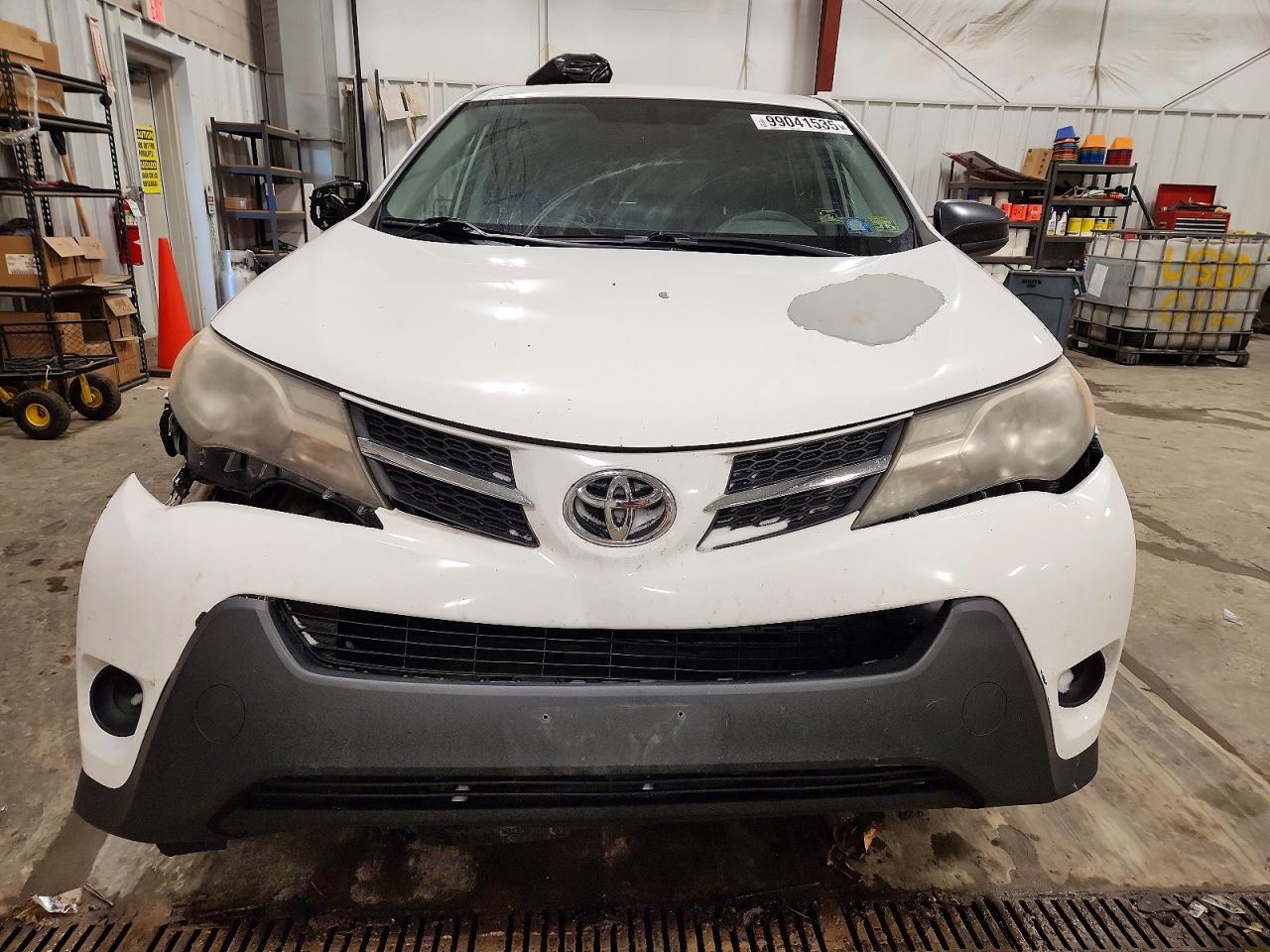 2015 TOYOTA RAV4 LE photo 5