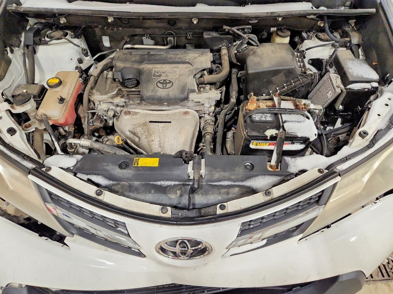 2015 TOYOTA RAV4 LE photo 11