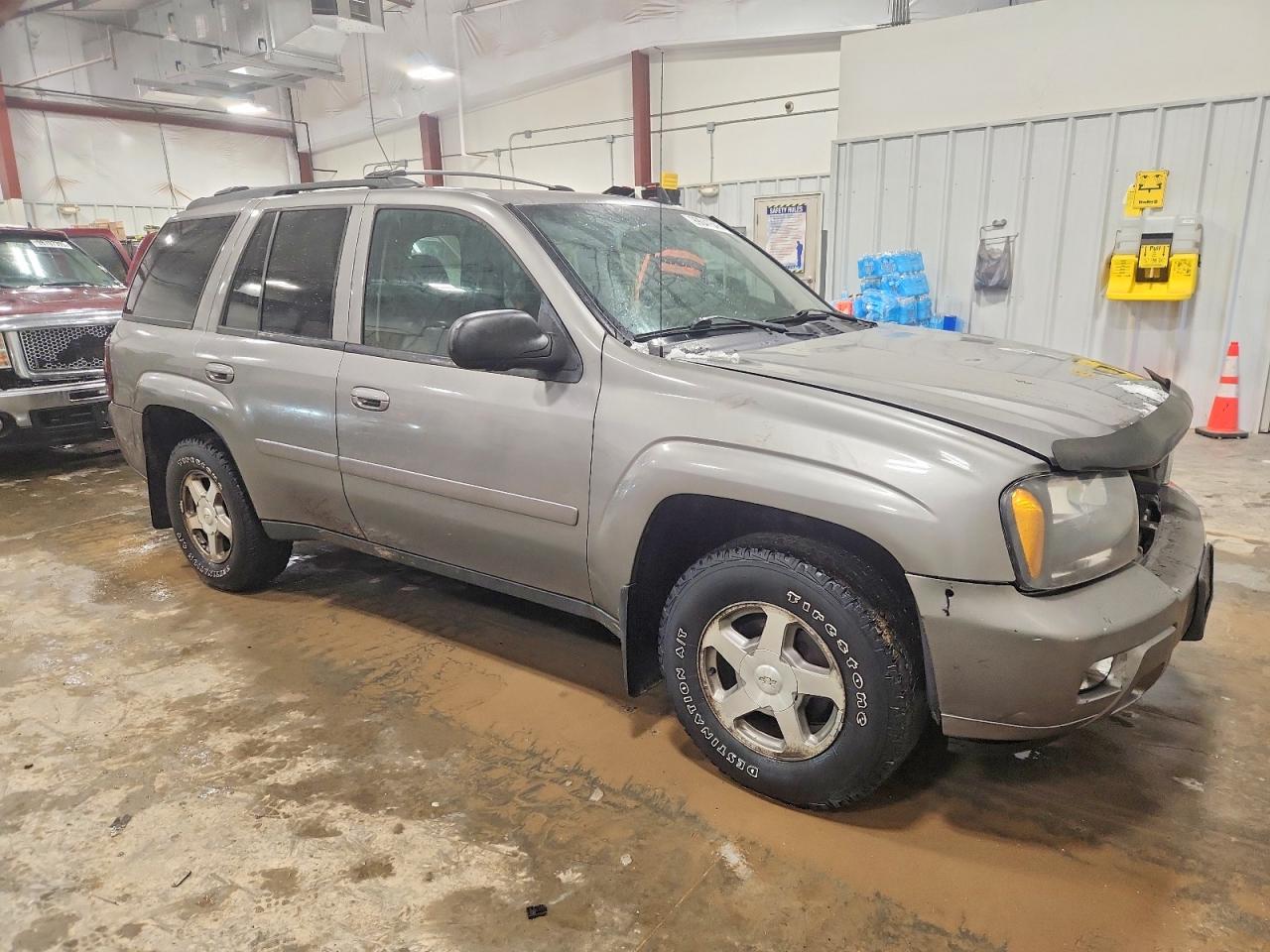 2007 CHEVROLET TRAILBLAZER LS photo 4